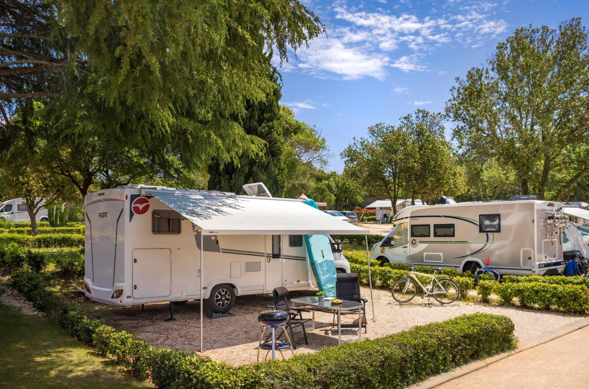 Maistra Camping Vestar Pitches Ровинь Экстерьер фото